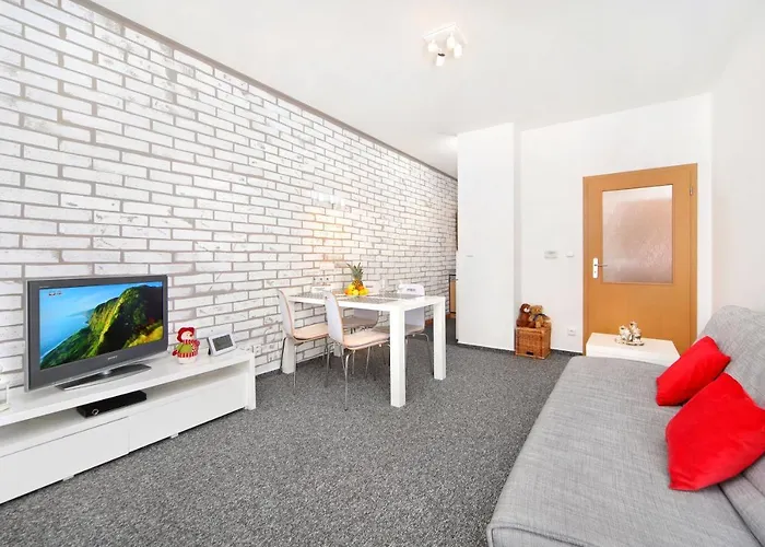 Labska 108 Шпіндлерув-Млин